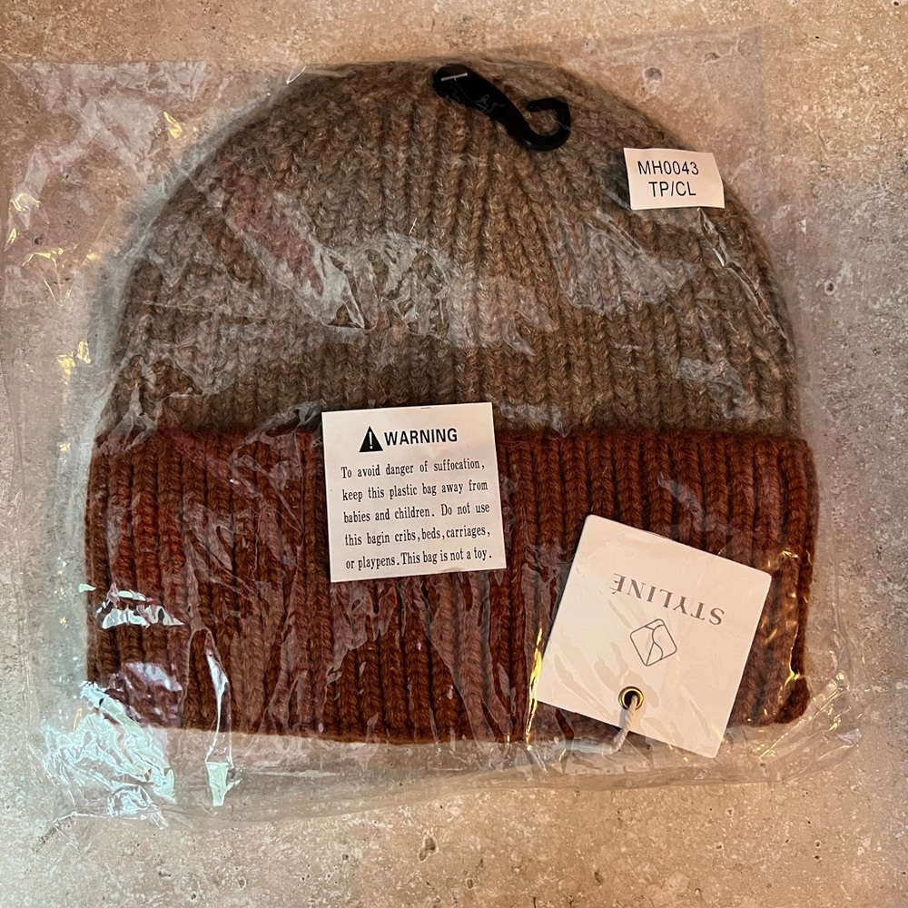 Beanie - light/dark brown
